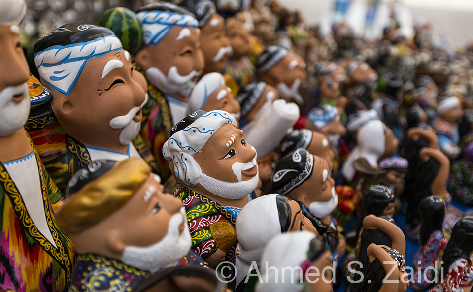 Uzbekistan figurines