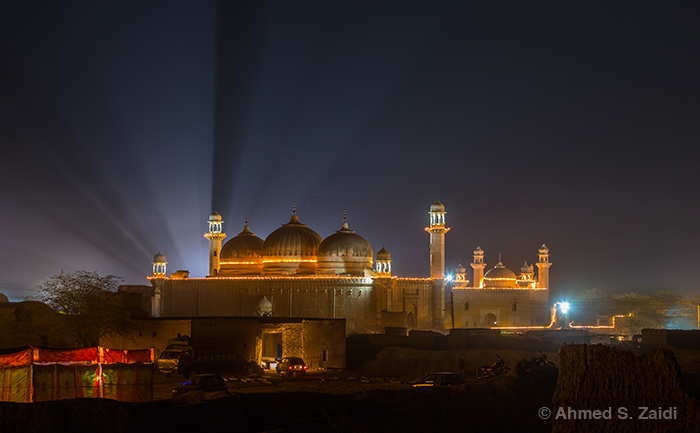 Abbasi Mosque night lights